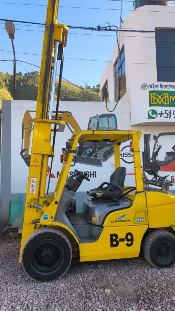 MONTACARGA MITSUBISHI 3.0T