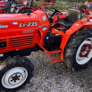 TRACTOR AGRICOLA